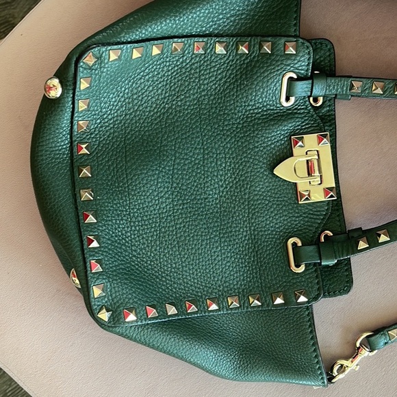 Valentino Garavani Rockstud Green bag - Picture 3 of 4